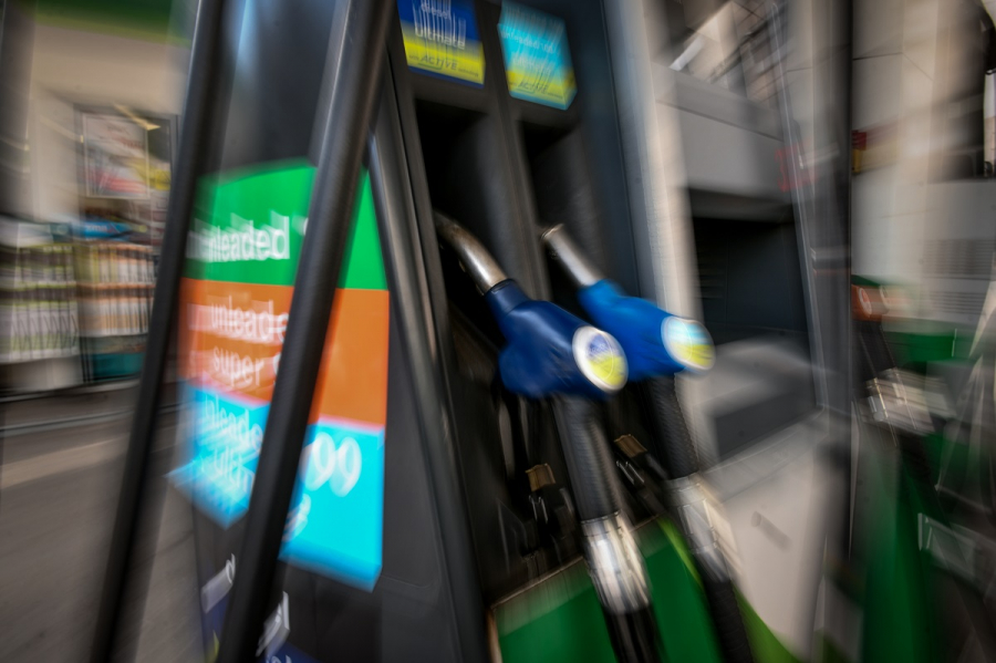 Επίδομα βενζίνης: Ώρα για αίτηση στο gov.gr, βήμα-βήμα η διαδικασία