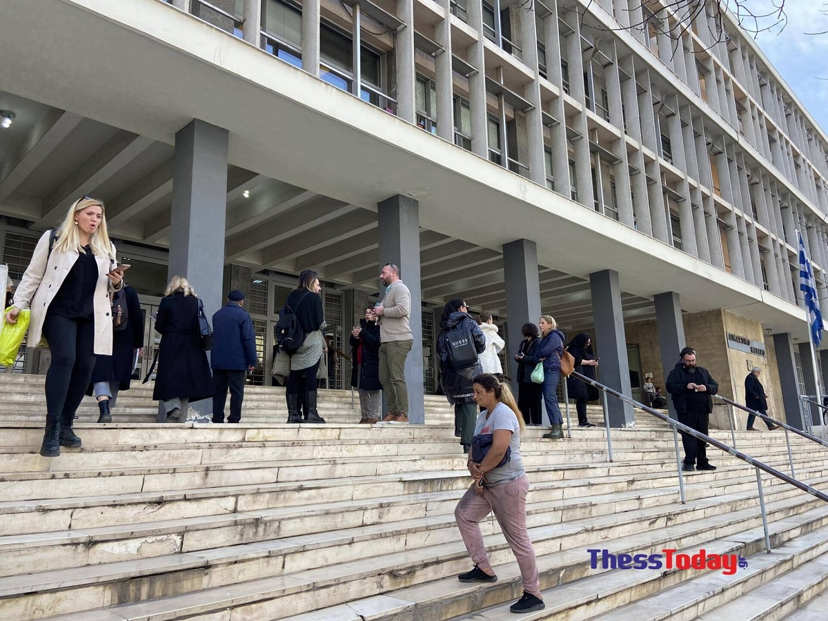 Θεσσαλονίκη: Συναγερμός στις Αρχές μετά από αναφορά για εκρηκτικό μηχανισμό στα Δικαστήρια