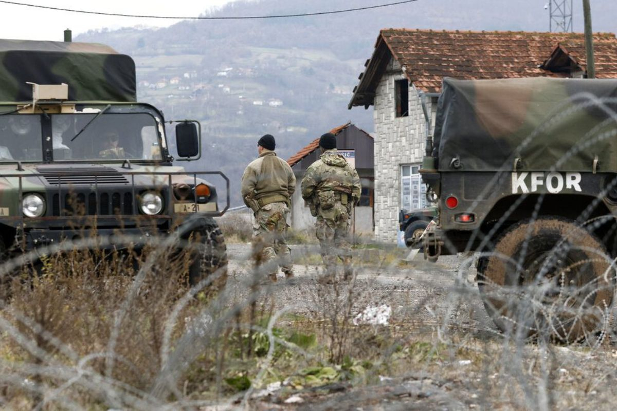 Σερβία - Κόσοβο: Σε αυξημένη πολεμική ετοιμότητα ο σερβικός στρατός