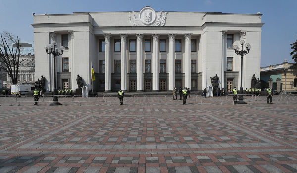 Ουκρανία: Περίπου 20 βουλευτές διέφυγαν στο εξωτερικό
