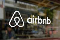 Airbnb: Λήγει η προθεσμία την Παρασκευή για το Μητρώο της ΑΑΔΕ