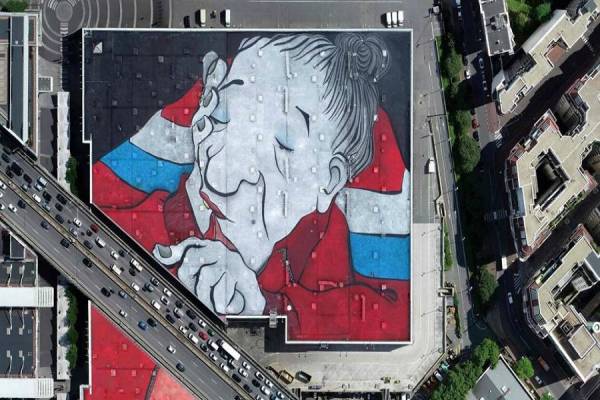 Στο Παρίσι είναι το μεγαλύτερο γκραφίτι στον κόσμο