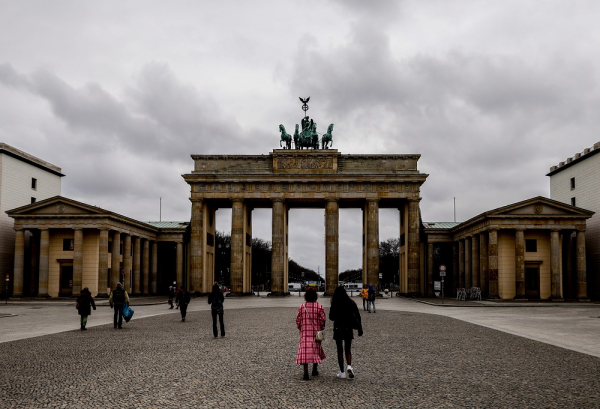 Γερμανία: Αναπόφευκτο ένα πιο αυστηρό lockdown