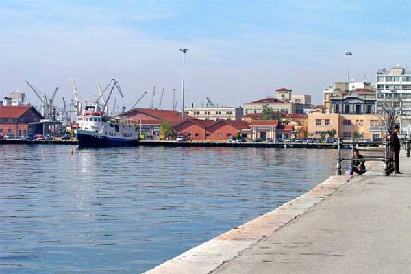Τραυματίστηκε ναυτικός στο λιμάνι της Θεσσαλονίκης