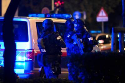 Μακελειό στη Βιέννη: Τουλάχιστον 7 νεκροί από επίθεση σε συναγωγή - Ανατινάχθηκε ο δράστης