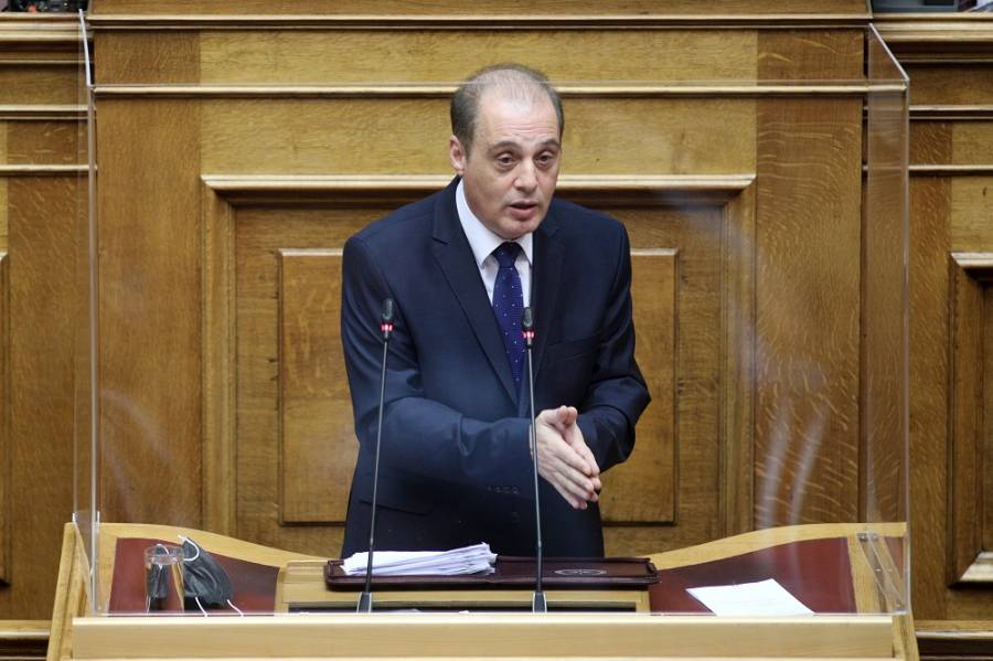 Βελόπουλος: Πήγαμε για κυρώσεις και βγήκαμε κουρεμένοι
