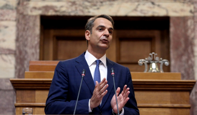 Ο Μητσοτάκης συνέδεσε τον ΣΥΡΙΖΑ με τη βόμβα στον Real! - Ζαχαριάδης: «Πολιτική αθλιότητα» (βίντεο)