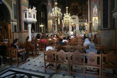 Εκκλησίες: Παρατείνονται μέχρι τις 21 Αυγούστου τα περιοριστικά μέτρα