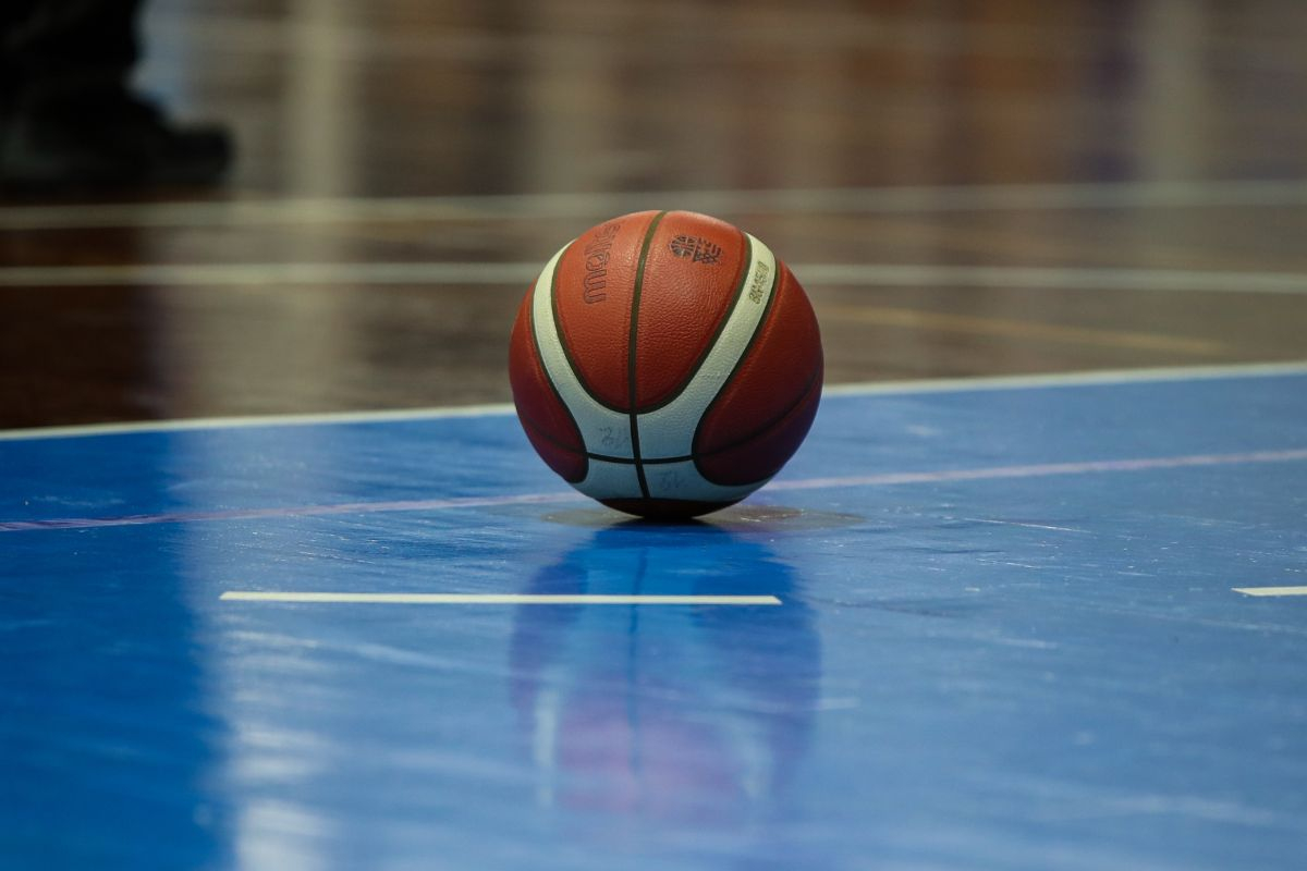 Βόμβα: Συνελήφθη μπασκετμπολίστας ελληνικής ομάδας για ενδοοικογενειακή βία