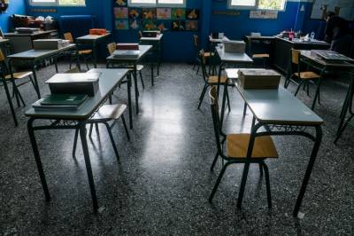 Σάλος και ανησυχία με τα κρούσματα σε σχολεία στην Αθήνα