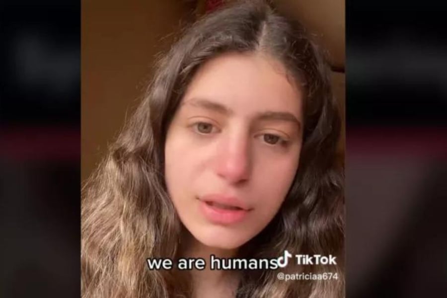 Η δραματική έκκληση για βοήθεια νεαρής από τη Συρία: «Είμαι αηδιασμένη, βοηθήστε μας»