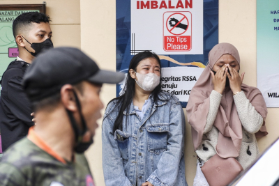 Τραγωδία στην Ινδονησία: 133 νεκρά παιδιά - Τους έδιναν σιρόπια με χημικές ουσίες