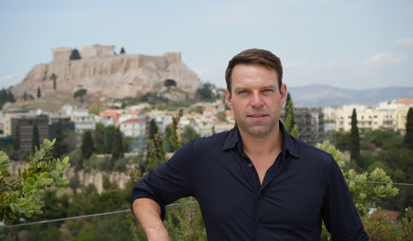 Στέφανος Κασσελάκης: Στα Χανιά ανακοινώνει την υποψηφιότητα για πρόεδρος στον ΣΥΡΙΖΑ
