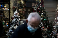 Πώς θα είναι ο τρίτος χειμώνας πανδημίας - Οι φόβοι για τα Χριστούγεννα