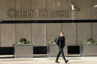 Η Ελβετία εξετάζει την κρατικοποίηση της Credit Suisse - Εμπλοκή με την εξαγορά από UBS