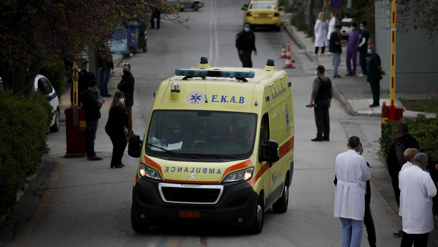 Κορονοϊός: Η μετάλλαξη Δέλτα «λυγίζει» τα νοσοκομεία με νέες εισαγωγές