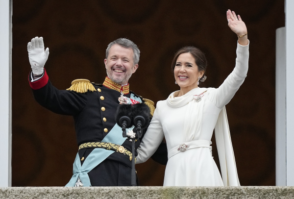 Δανία: Νέος μονάρχης ο βασιλιάς Φρέντερικ (εικόνες, βίντεο)