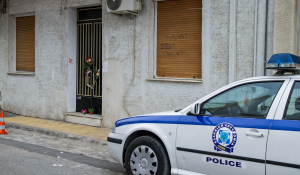 Ρούλα Πισπιρίγκου: Γιατί η αστυνομία κατάσχεσε το κλουβί με το καναρίνι