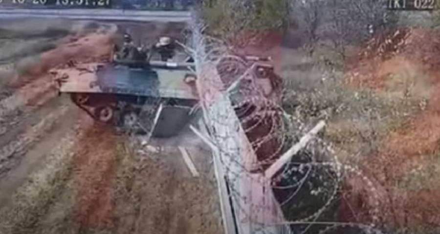 Μεθυσμένοι στρατιώτες έπεσαν με τανκ πάνω σε φράχτη