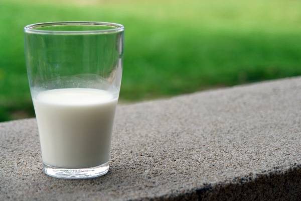 Το γάλα μας γερνάει πρόωρα, σύμφωνα με έρευνα