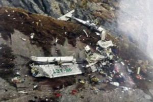 Νεπάλ: Εντοπίστηκαν συντρίμμια του αεροπλάνου και 14 σοροί