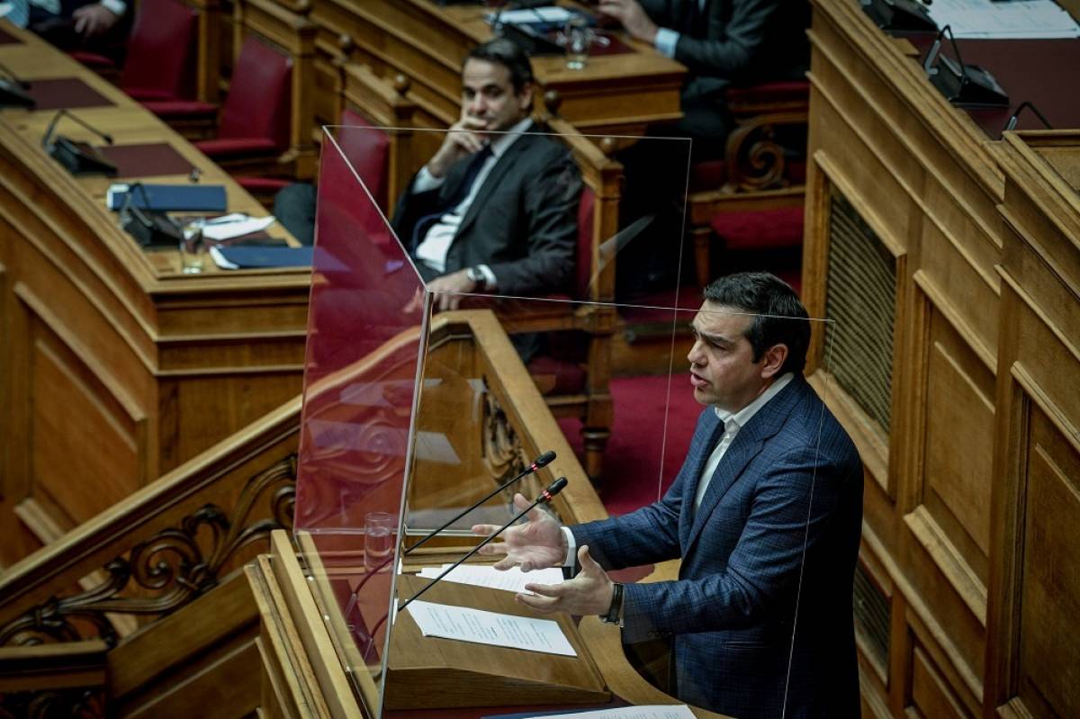 Γιατί μιλά για κυβέρνηση παρακράτους ο ΣΥΡΙΖΑ - Επιμένει για Παππά η ΝΔ