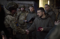 «Όχι» Ζελένσκι στην 36ωρη εκεχειρία: Ο πόλεμος θα τελειώσει μόνο όταν αποχωρήσουν οι Ρώσοι