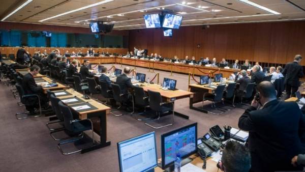Στο Eurogroup οι προβλέψεις της Κομισιόν για την πορεία των ευρωπαϊκών οικονομιών
