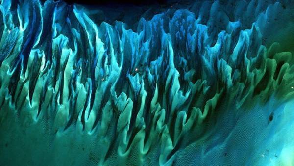 «Ocean Sands, Bahamas»: Η φωτογραφία από τον βυθό που μάγεψε σε διαγωνισμό της Nasa