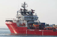 Μετανάστες: Σχεδόν 270 άνθρωποι διασώθηκαν από το Ocean Viking στη Μεσόγειο