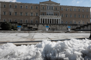 Κόντρα κυβέρνησης - ΣΥΡΙΖΑ για τη διαχείριση της κακοκαιρίας «Μήδεια»