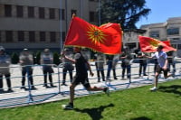 Βόρεια Μακεδονία: Συμβιβασμός με Βουλγαρία και ευρωπαϊκή πορεία με 68 ψήφους «υπέρ»