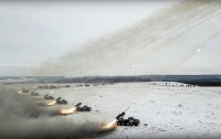 Επιστρέφουν στις βάσεις τους 10.000 Ρώσοι στρατιώτες μετά τα «γυμνάσια» κοντά στην Ουκρανία
