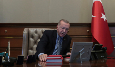 Ο Ερντογάν προγραμματίζει τηλεφωνικές συνομιλίες με Πούτιν, Μπάιντεν και άλλους ηγέτες