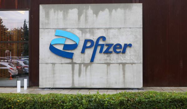 Pfizer: Χωρίς κέρδος θα παρέχει φάρμακα και εμβόλια σε 45 χώρες