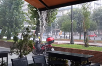 Εγκλωβισμοί στη Θεσσαλονίκη και νέα προειδοποίηση Αρναούτογλου για πλημμύρες