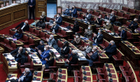 Στη Βουλή το πόρισμα της ΡΑΕ για τα υπερκέρδη των παραγωγών ενέργειας ζητά ο ΣΥΡΙΖΑ