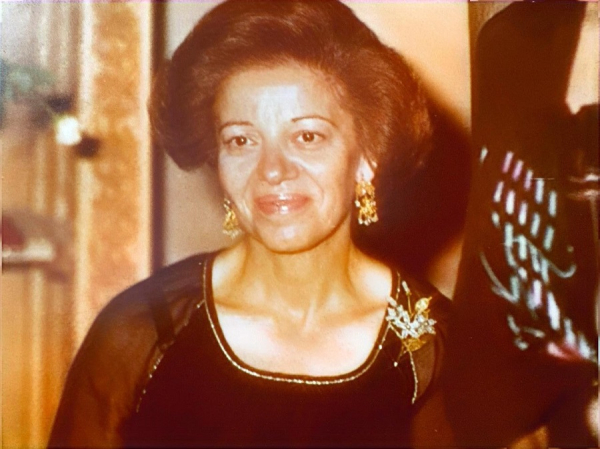 Έλλη Στάη: Πέθανε σε ηλικία 93 ετών η μητέρα της Ρενέ Τσαρλαμπά - Το βιογραφικό της