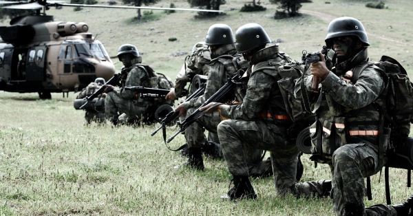 Η Τουρκία στέλνει ένα Τάγμα Καταδρομέων στο Κοσσυφοπέδιο
