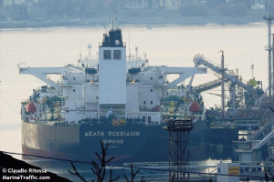 Θρίλερ στον Περσικό Κόλπο: Σε ιρανικό λιμάνι τα ελληνικά πλοία για κατάσχεση του φορτίου