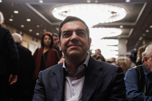 Υποψήφιος στα Δωδεκάνησα ο Αλέξης Τσίπρας – Φόρος τιμής στον Σαντορινιό