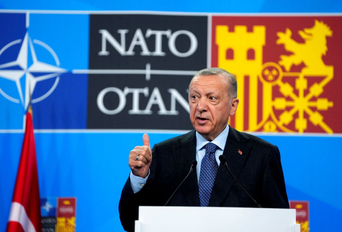 Μπορούν να διώξουν την Τουρκία από το ΝΑΤΟ; Τι προβλέπει το άρθρο 13