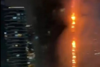 Κωνσταντινούπολη: Τεράστια φωτιά σε ουρανοξύστη (βίντεο)