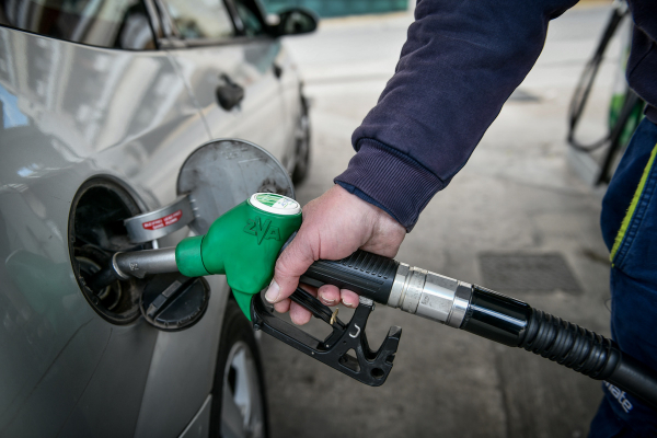 Επιδότηση βενζίνης μέσω gov.gr: Ποιοι χάνουν το κουπόνι