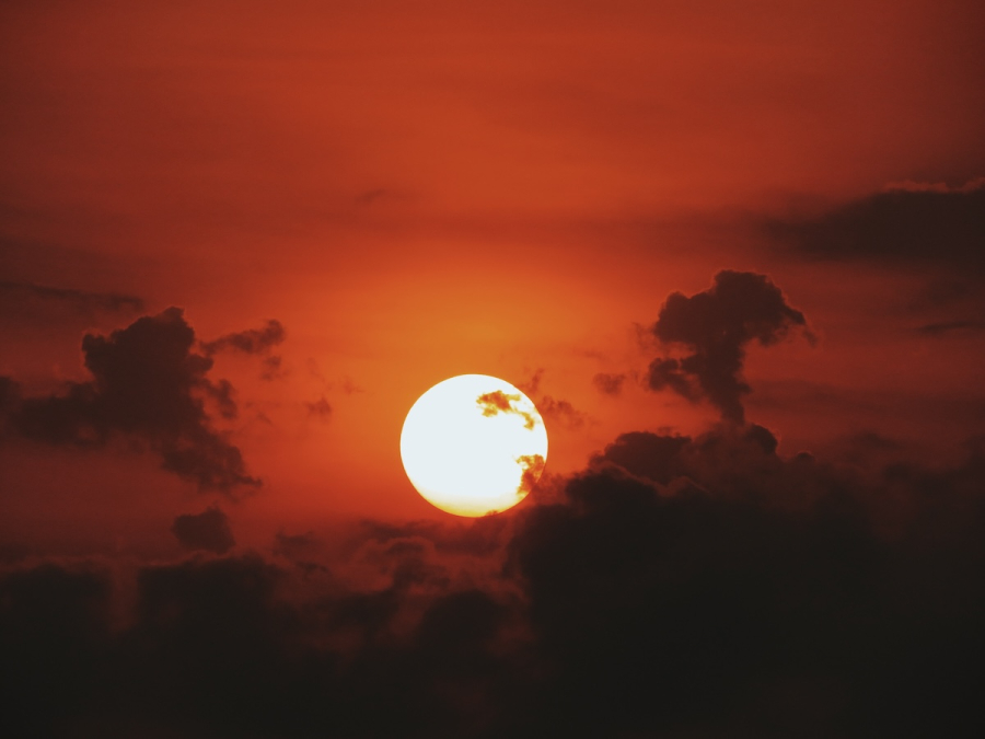 Ο Ήλιος είναι μεγαλύτερος σύμφωνα με νέα μελέτη – Αλλάζουν τα δεδομένα
