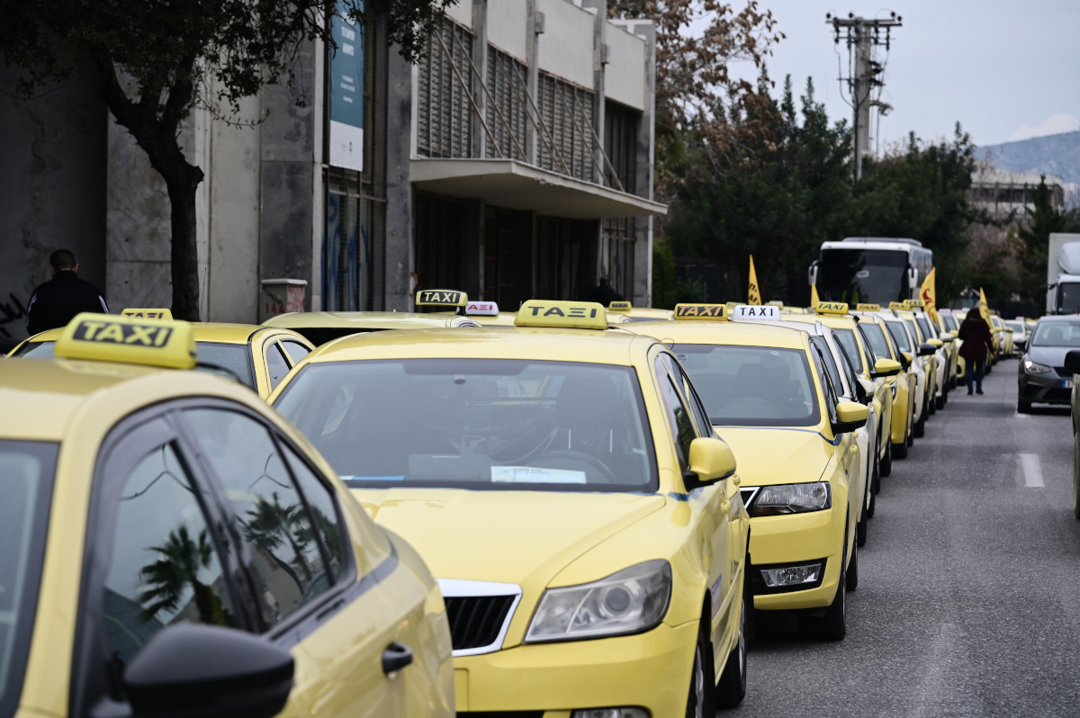 Απεργία 8/3 - ΣΑΤΑ: Η ανακοίνωση για τα ταξί