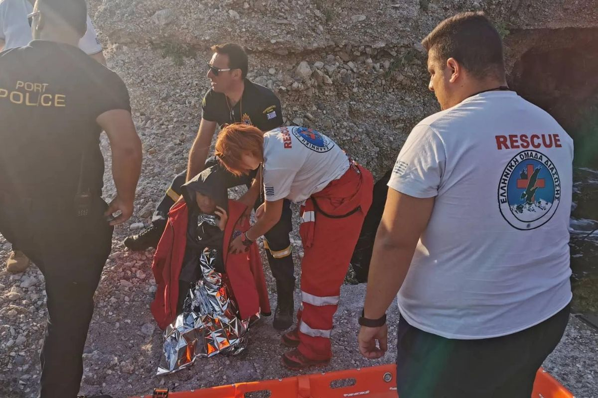 Τραγωδία στη Σάμο: Το φονικό «κοκτέιλ» που έριξε το ελικόπτερο - Θρήνος για τους δύο νεκρούς