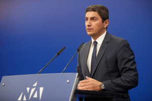 Euro 2020: Επείγουσα επιστολή Αυγενάκη σε UEFA για το όνομα στη φανέλα της Βόρειας Μακεδονίας