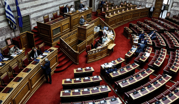 Βουλή: Τροπολογία ΣΥΡΙΖΑ για το Ελάχιστο Εγγυημένο Εισόδημα