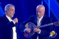 Σπίτι με το Mega: Ο Θέμης Αδαμαντίδης συγκίνησε τραγουδώντας Στράτο Διονυσίου